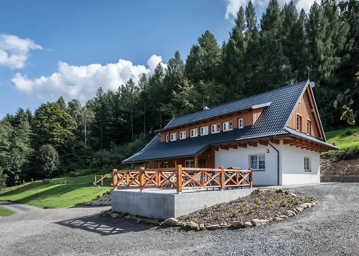 Na Mechu 山林小屋